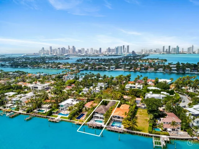 Продажа дома по адресу 401 E Rivo Alto Dr - фото 9046411