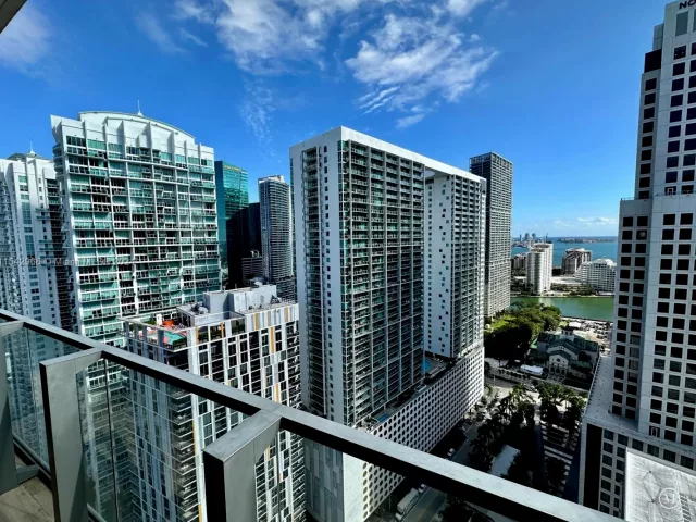 Продажа квартиры #2707 - фото 5140836