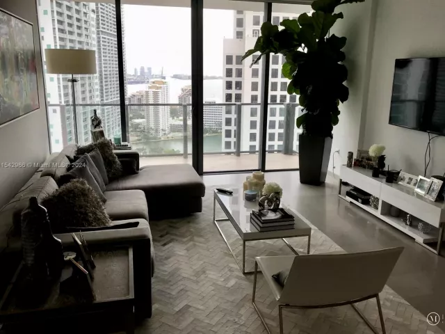 Продажа квартиры #2707 - фото 5140822