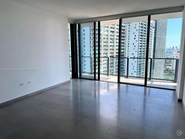 Продажа квартиры #2707 - фото 5140824