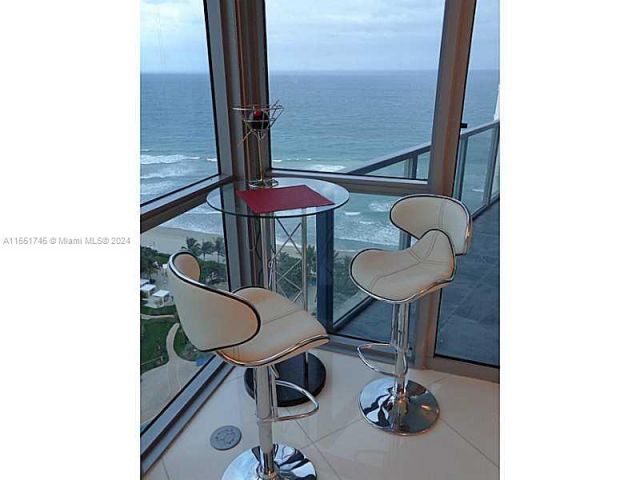 Квартира в аренду номер2003 - фото 6840345