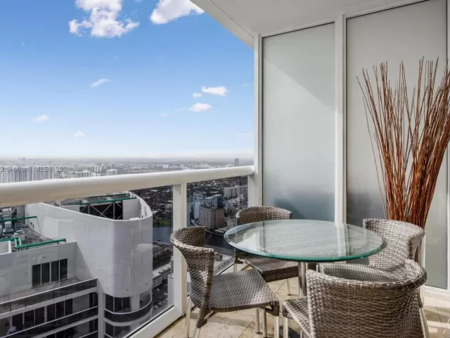 Квартира в аренду номер5005 - фото 5160134