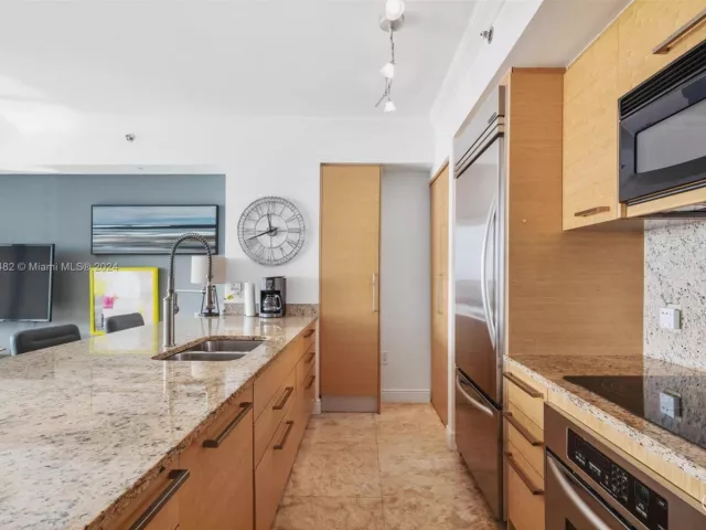 Квартира в аренду номер5005 - фото 5160136