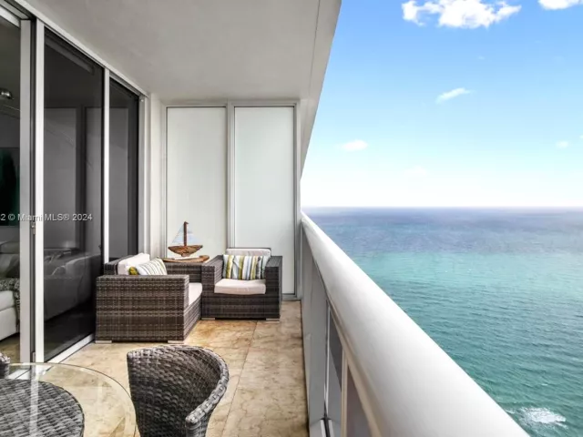 Квартира в аренду номер5005 - фото 5160129