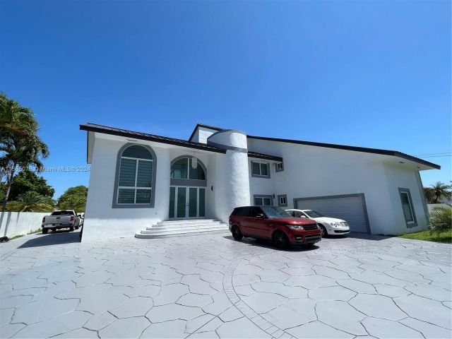 Продажа дома по адресу 2821 SW 130th Ave - фото 5269074