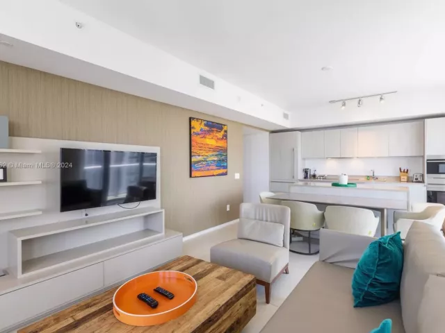 Продажа квартиры #2111 - фото 5188387