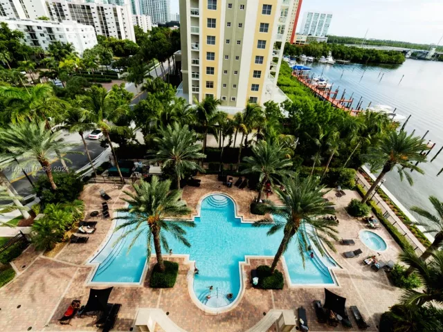 Квартира в аренду номер1402 - фото 5193594