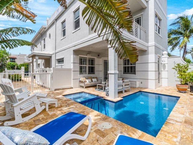 Продажа дома по адресу 1118 Ocean Terrace - фото 5303019