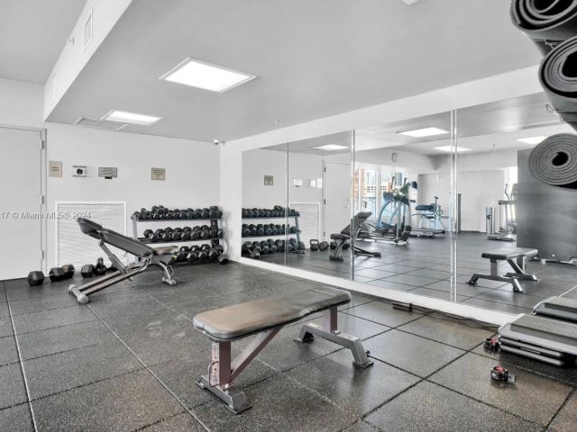 Продажа квартиры #909 - фото 6143886