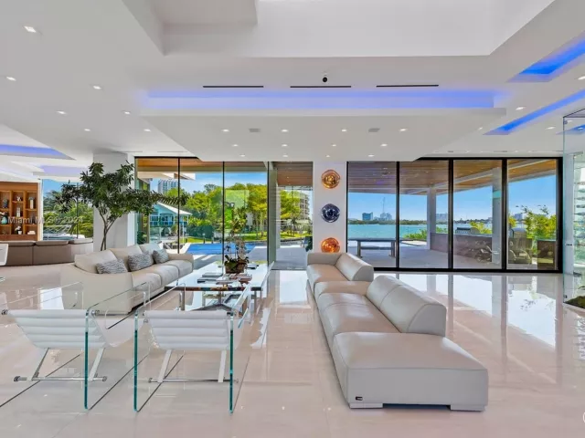 Продажа дома по адресу 1133 Belle Meade Island Dr - фото 5219757