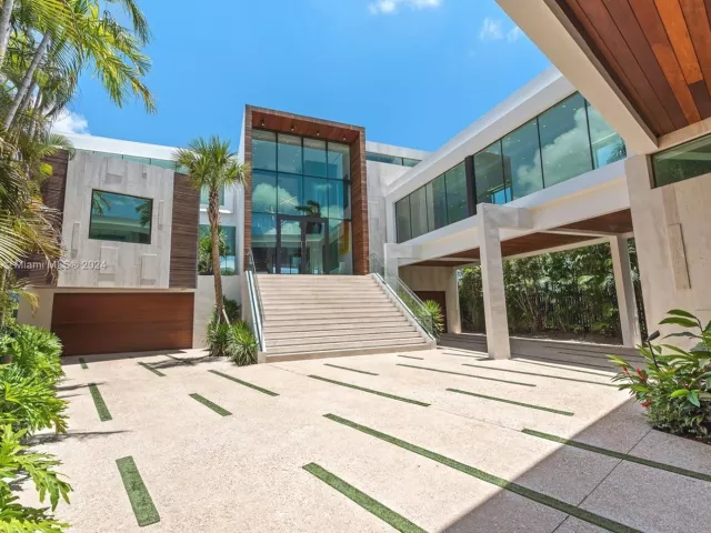 Продажа дома по адресу 1133 Belle Meade Island Dr - фото 5219764