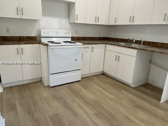 Продажа дома по адресу 411 SW 22nd Ave - фото 5327128