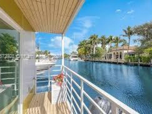 Продажа дома по адресу 12345 Miami Gardens - фото 5296841