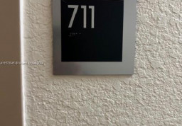Квартира #711