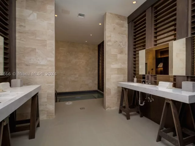 Квартира в аренду номер905S - фото 9046996