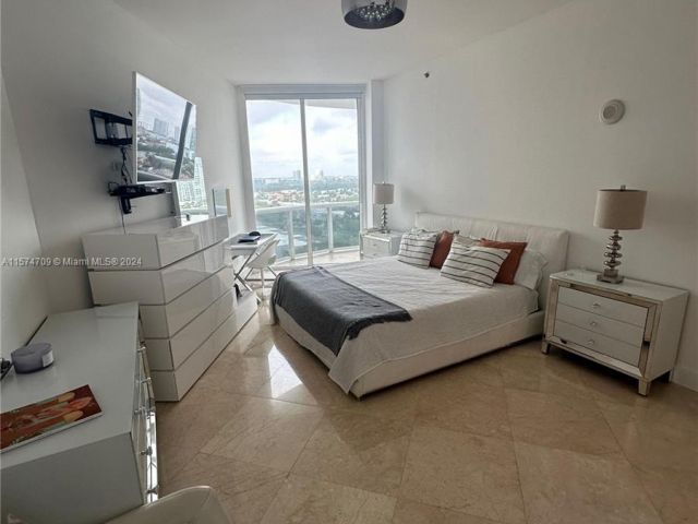 Продажа квартиры # - фото 7496834