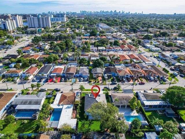 Продажа дома по адресу 550 NW 58th Ct - фото 5341975