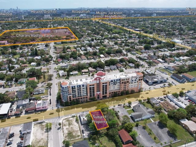 Продажа дома по адресу 1425 NW 54th St - фото 5327503