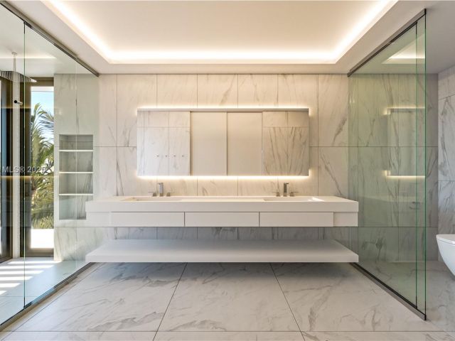 Продажа дома по адресу 3460 NE 164th St - фото 5581456