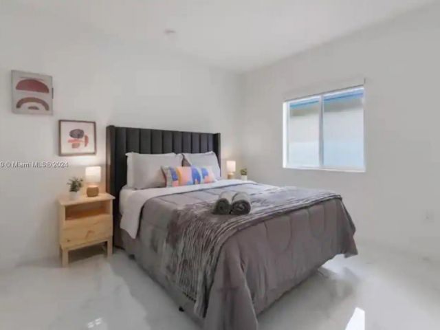 Продажа дома по адресу 8756 NW 22 Court - фото 5346256