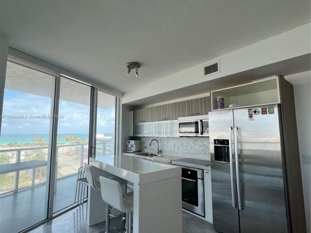 Продажа квартиры #701 - фото 7445229