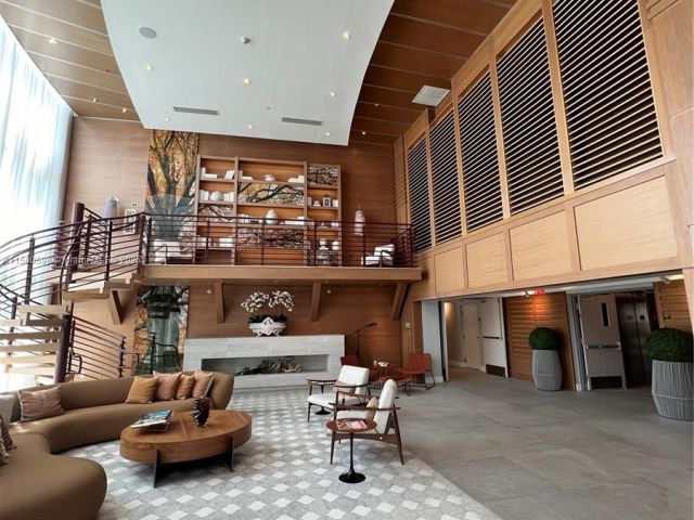 Продажа квартиры #701 - фото 7445244