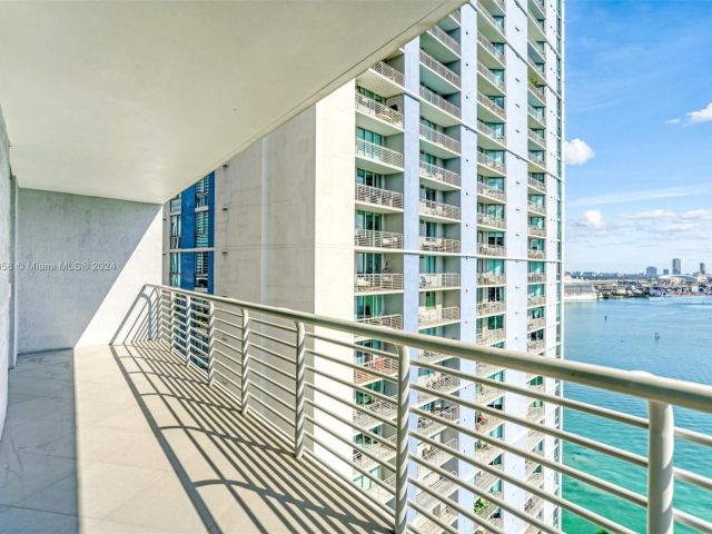 Продажа квартиры #1923 - фото 7518061