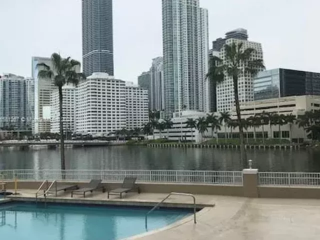 Продажа квартиры #202 - фото 5372192