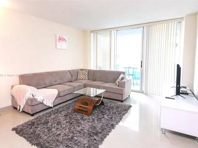 Квартира в аренду номер3L - фото 5398157