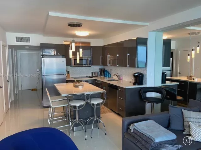 Квартира в аренду номер1111 - фото 5409697