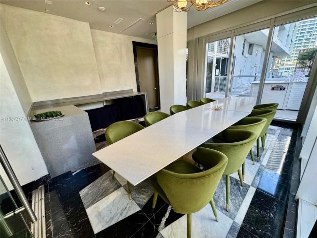 Продажа квартиры # - фото 5915097