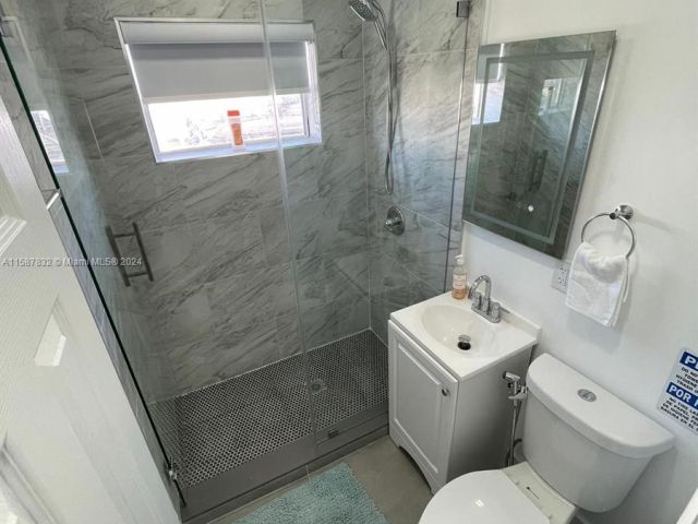 Продажа дома по адресу 321 NW 21st Ave - фото 5415087