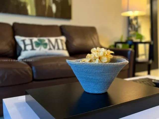 Продажа квартиры #325 - фото 5423820