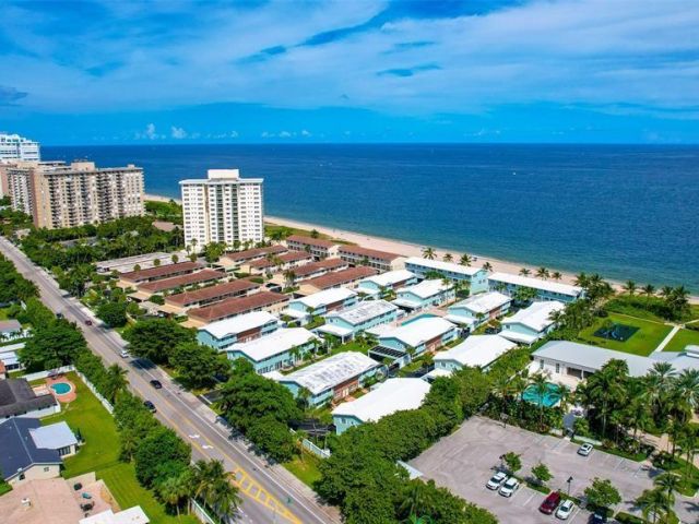 Продажа дома по адресу 5400 N Ocean Blvd 42 - фото 5494184