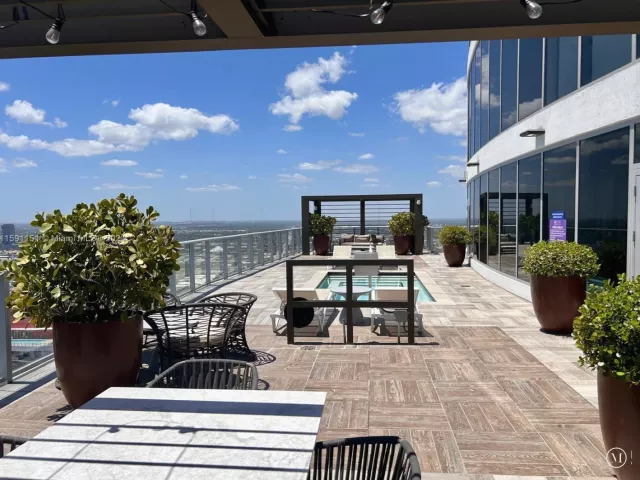 Продажа квартиры #R2407 - фото 5441936