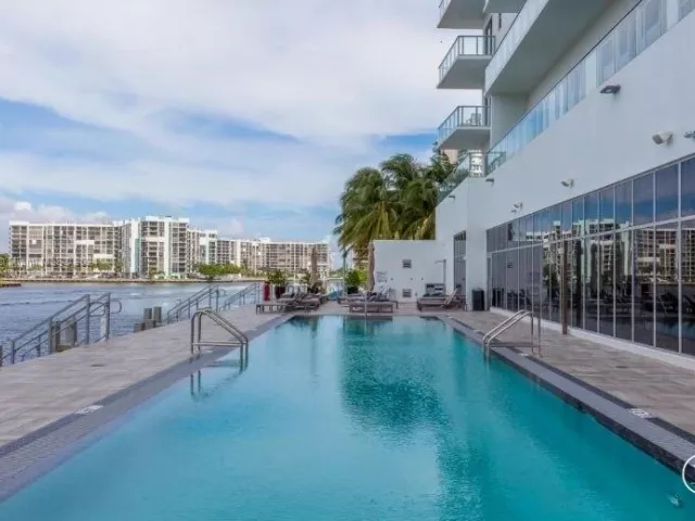 Продажа квартиры #R2407 - фото 5441942