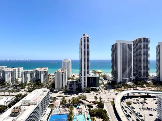 Продажа квартиры #R2407 - фото 5441944