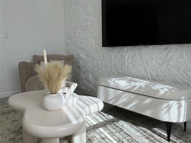 Продажа дома по адресу 2526 Pierce 10 - фото 5528128