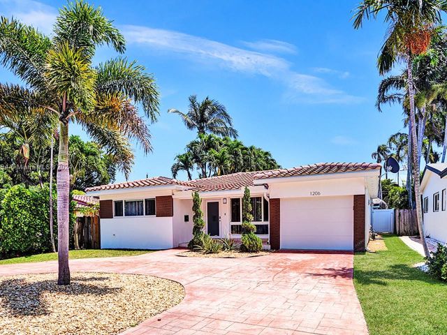 Дом в аренду по адресу 1206 Lincoln St - фото 5499469