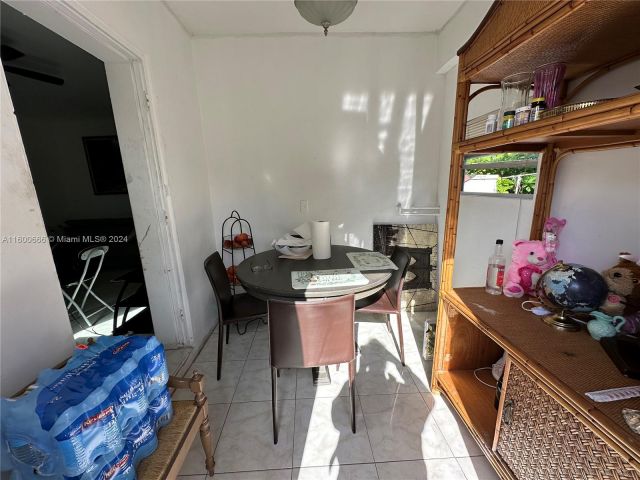 Продажа дома по адресу 250 NW 98th St - фото 5500693