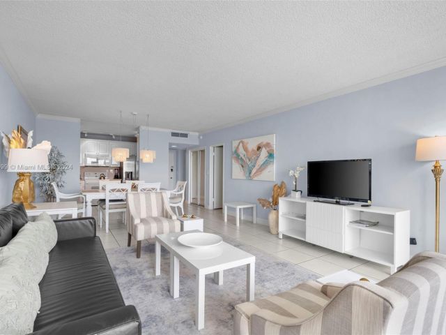 Продажа квартиры #823 - фото 5948075