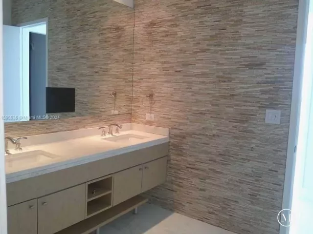 Продажа квартиры #2803 - фото 5513815