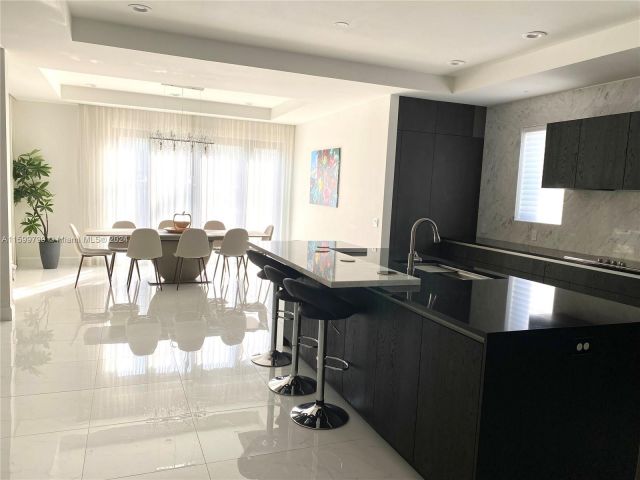 Дом в аренду по адресу  - фото 5524809