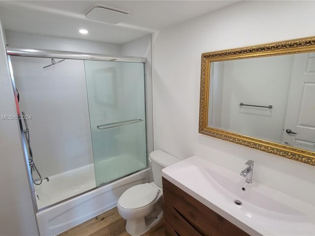 Продажа квартиры #901 - фото 5627812