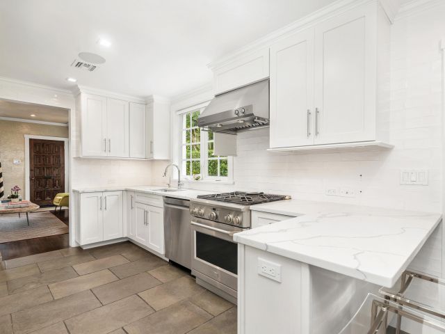 Продажа дома по адресу 231 Sunset Road - фото 6836934