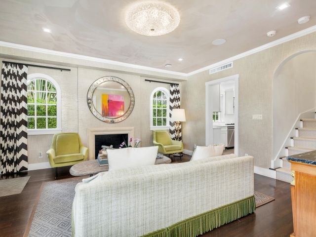 Продажа дома по адресу 231 Sunset Road - фото 6836939