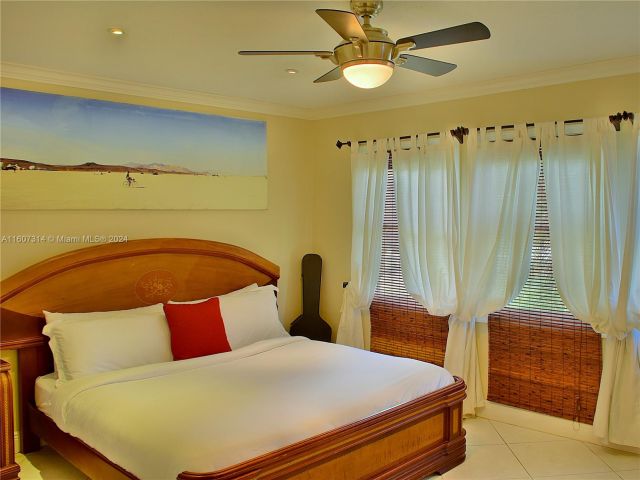 Дом в аренду по адресу  - фото 6108900