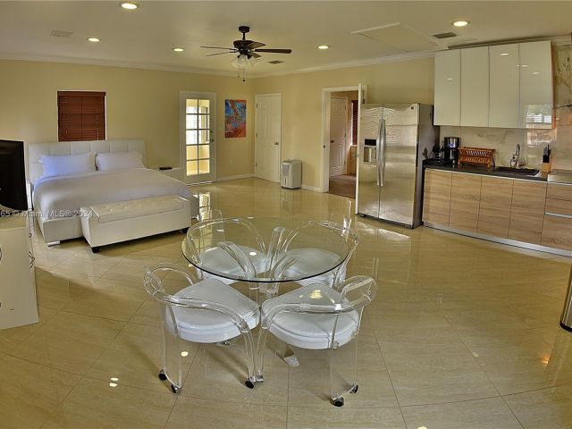 Дом в аренду по адресу  - фото 6108910