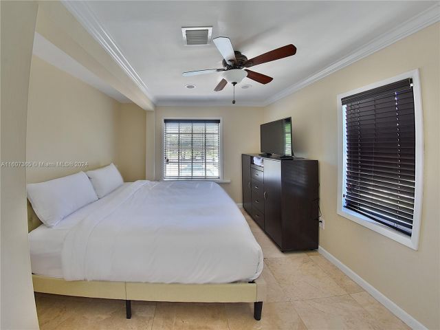 Дом в аренду по адресу  - фото 6108912