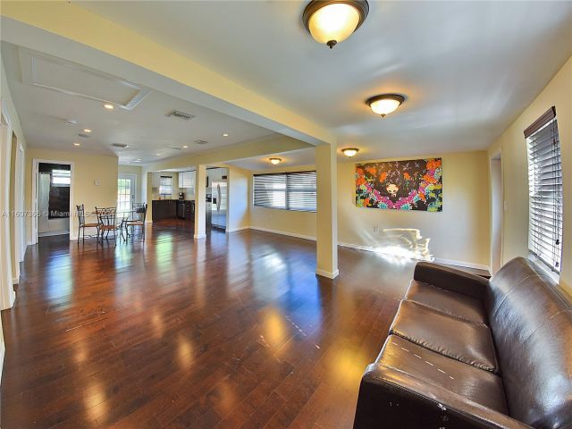 Дом в аренду по адресу  - фото 6108918